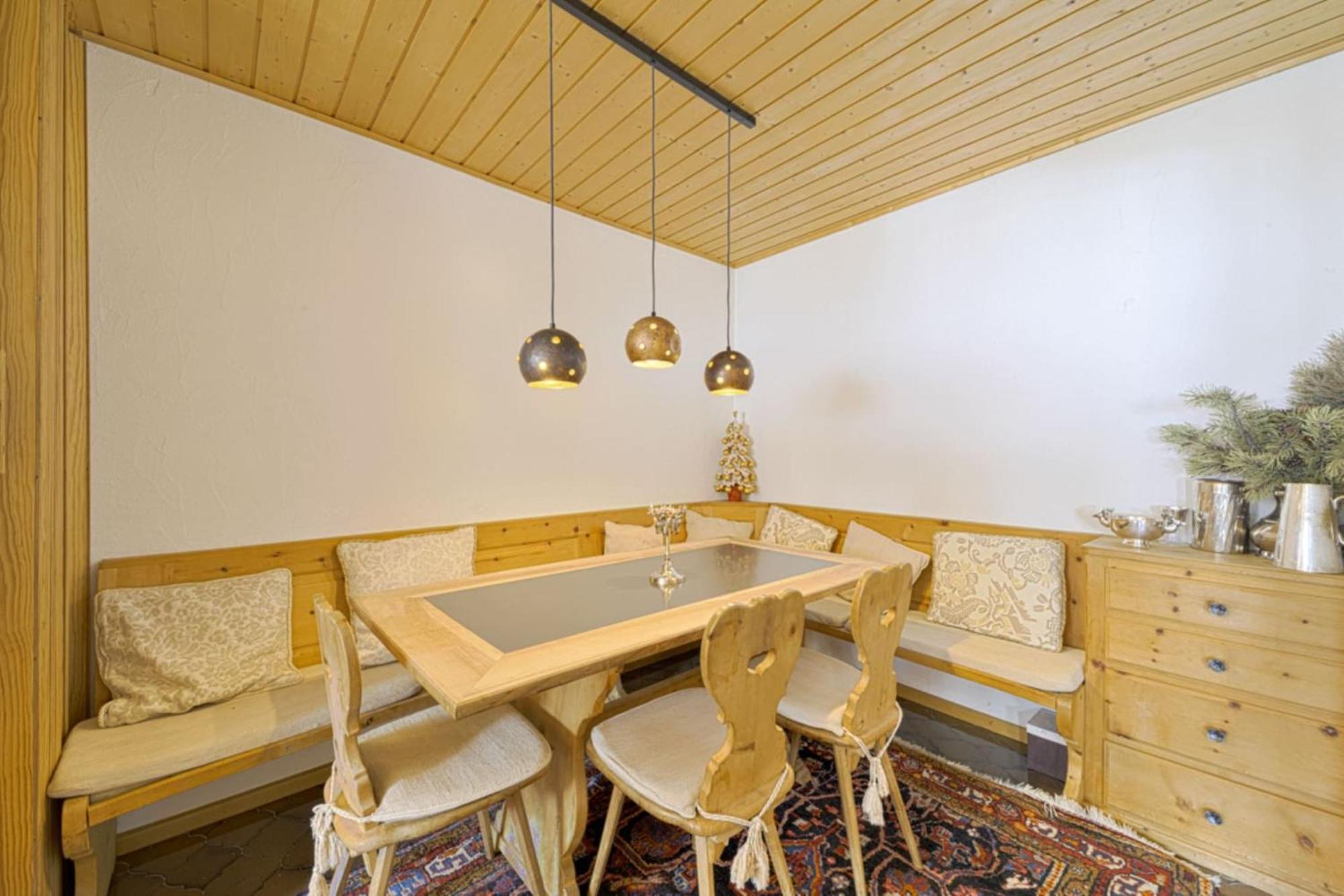 Chesa Clus - Zuoz Apartman Kültér fotó